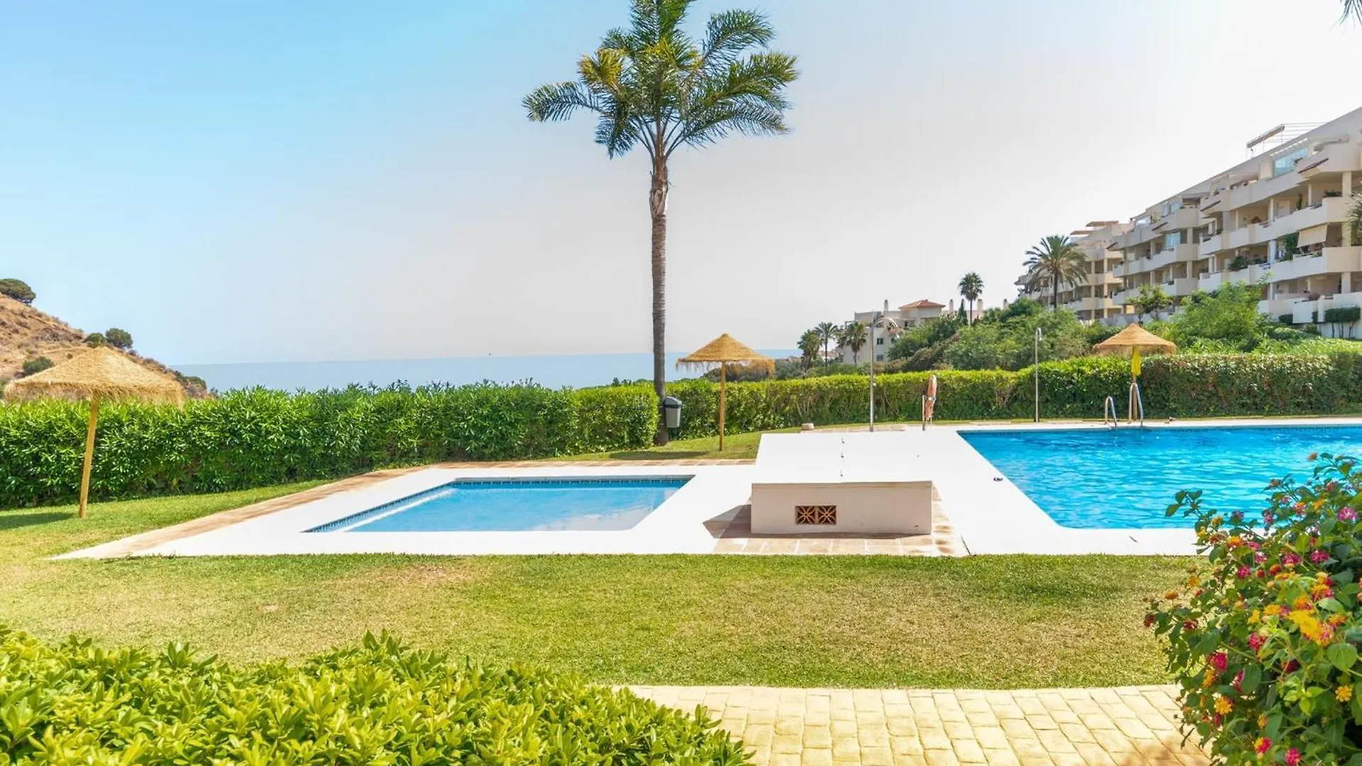 Sitio de Calahonda2Br Ground Floor With Terrace - Bellavista Hills公寓